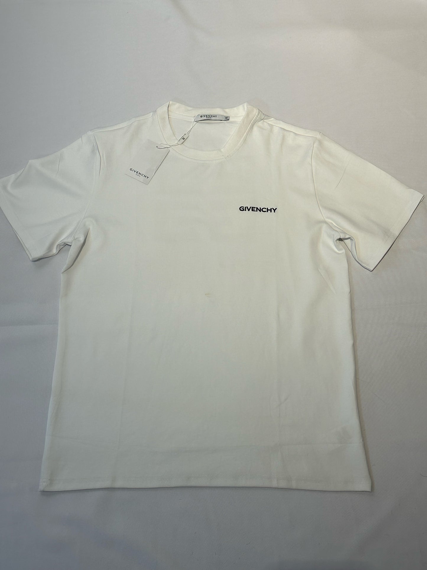 Camiseta Givenchy blanca