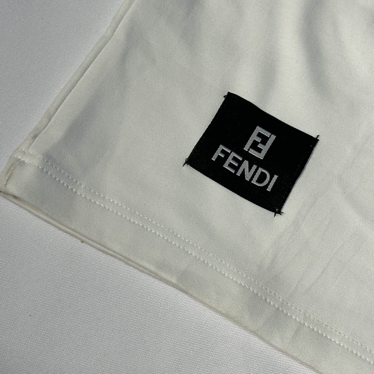 Camiseta fendi blanca