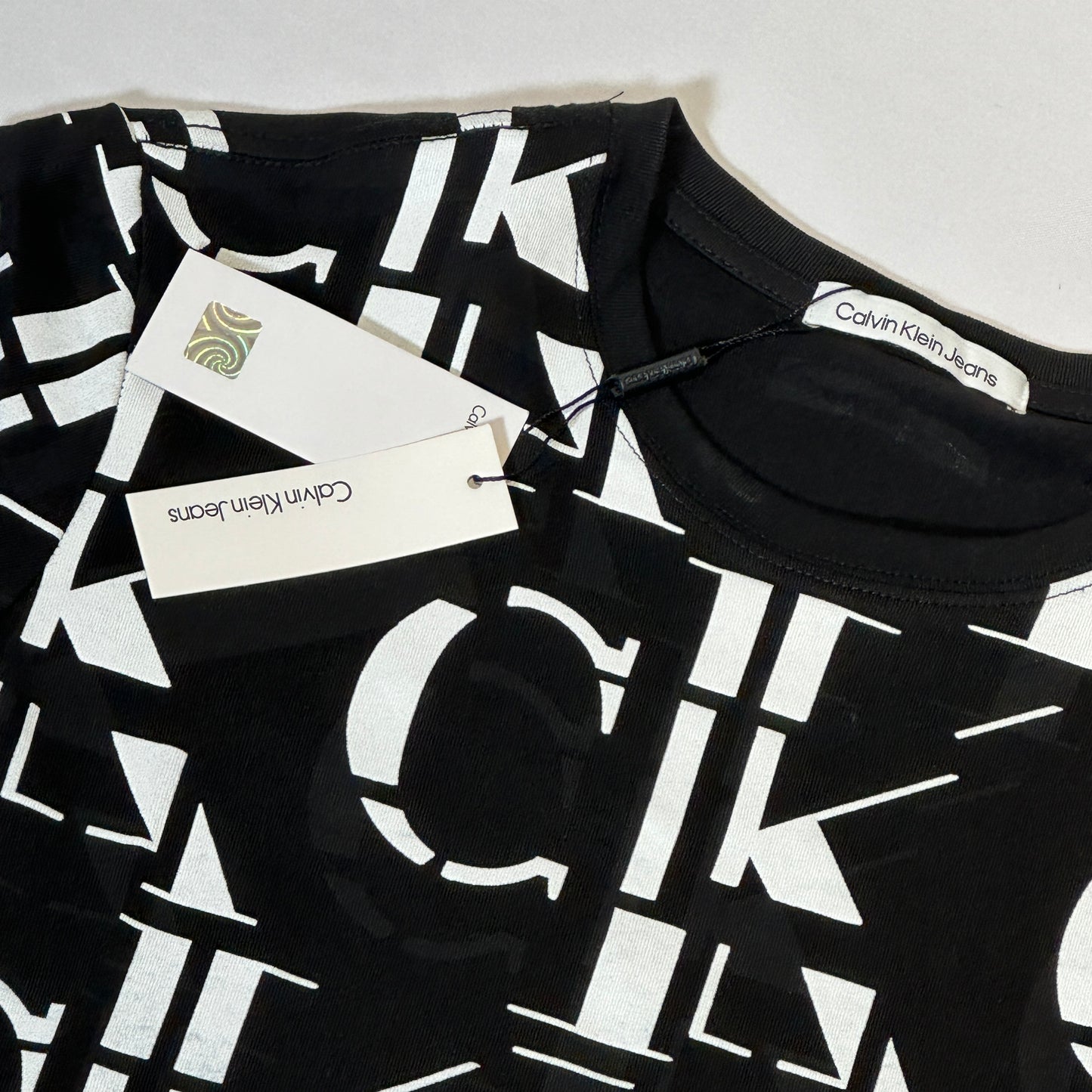 Camiseta calvin klein negra
