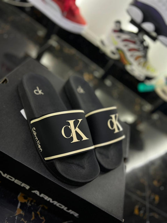 Chancletas Calvin Klein negras