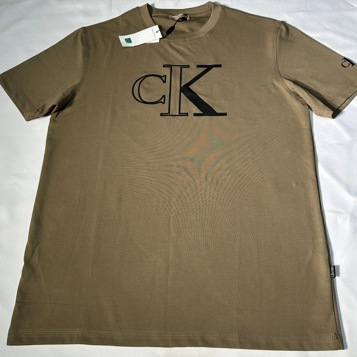 Camiseta Calvin Klein cafe