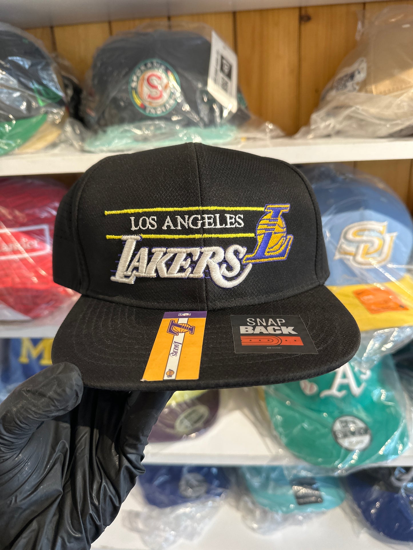 Gorra Ajustable Lakers Plana Diseño 1