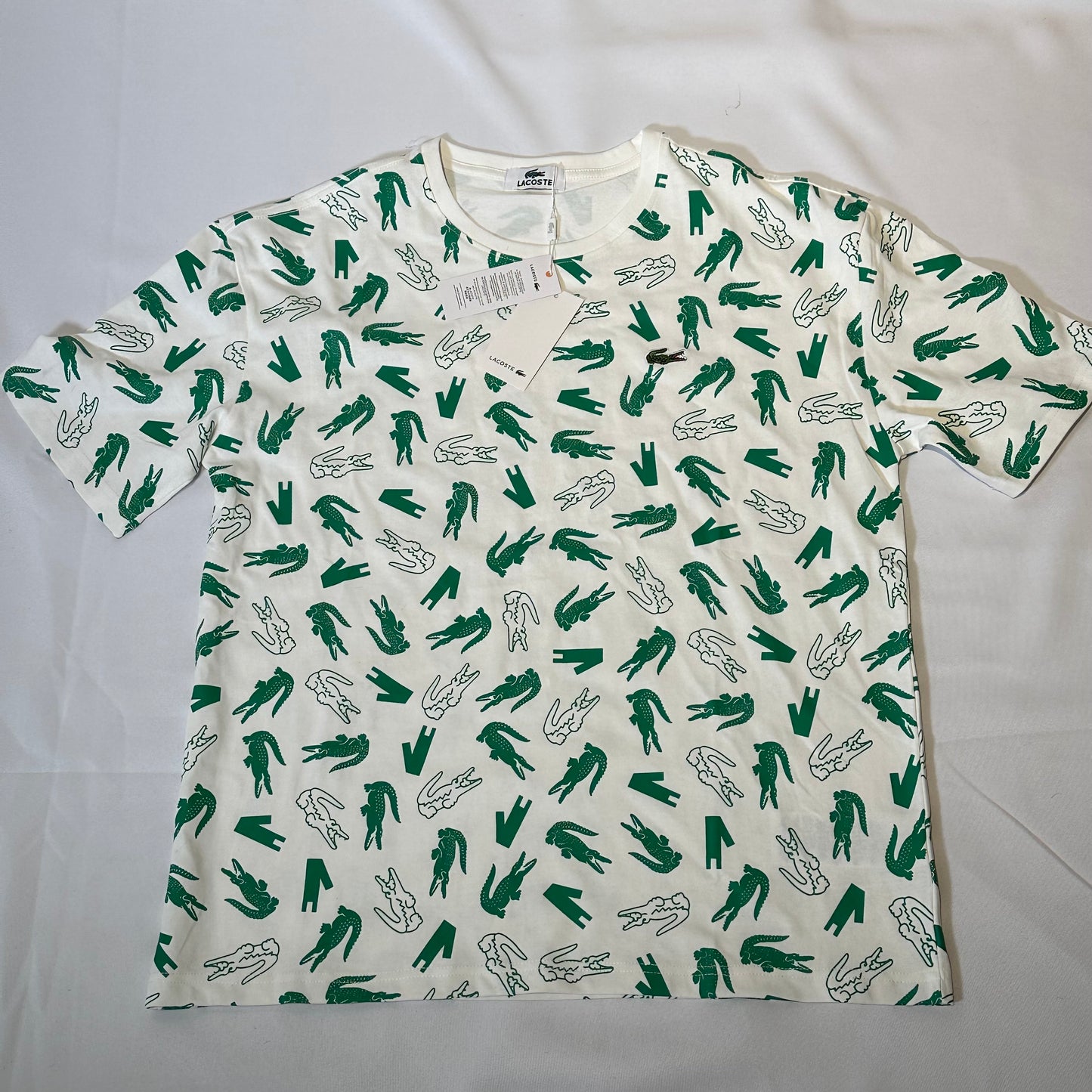 Camiseta lacoste blanca con verde