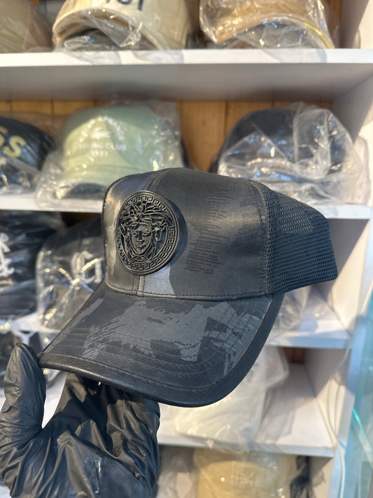 Gorra Ajustable Versace Negra