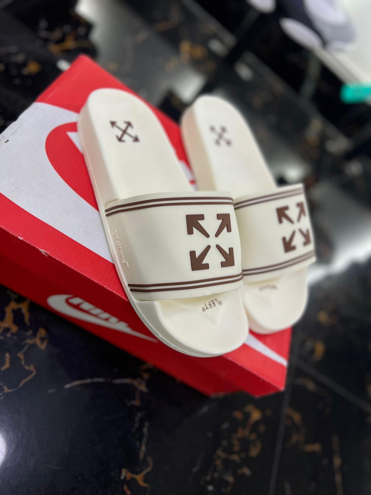 Chancletas off white   beige