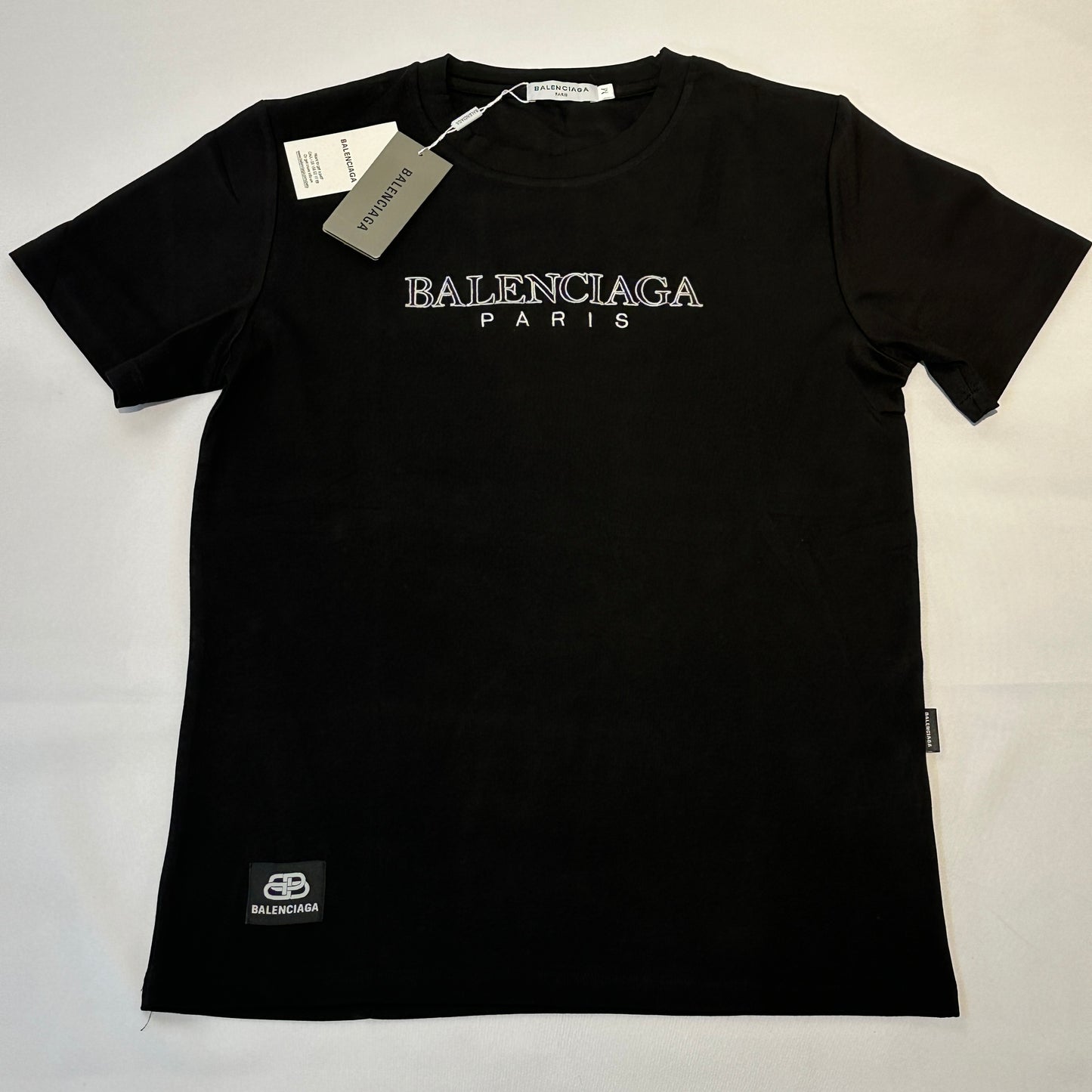 Camiseta balenciaga negro
