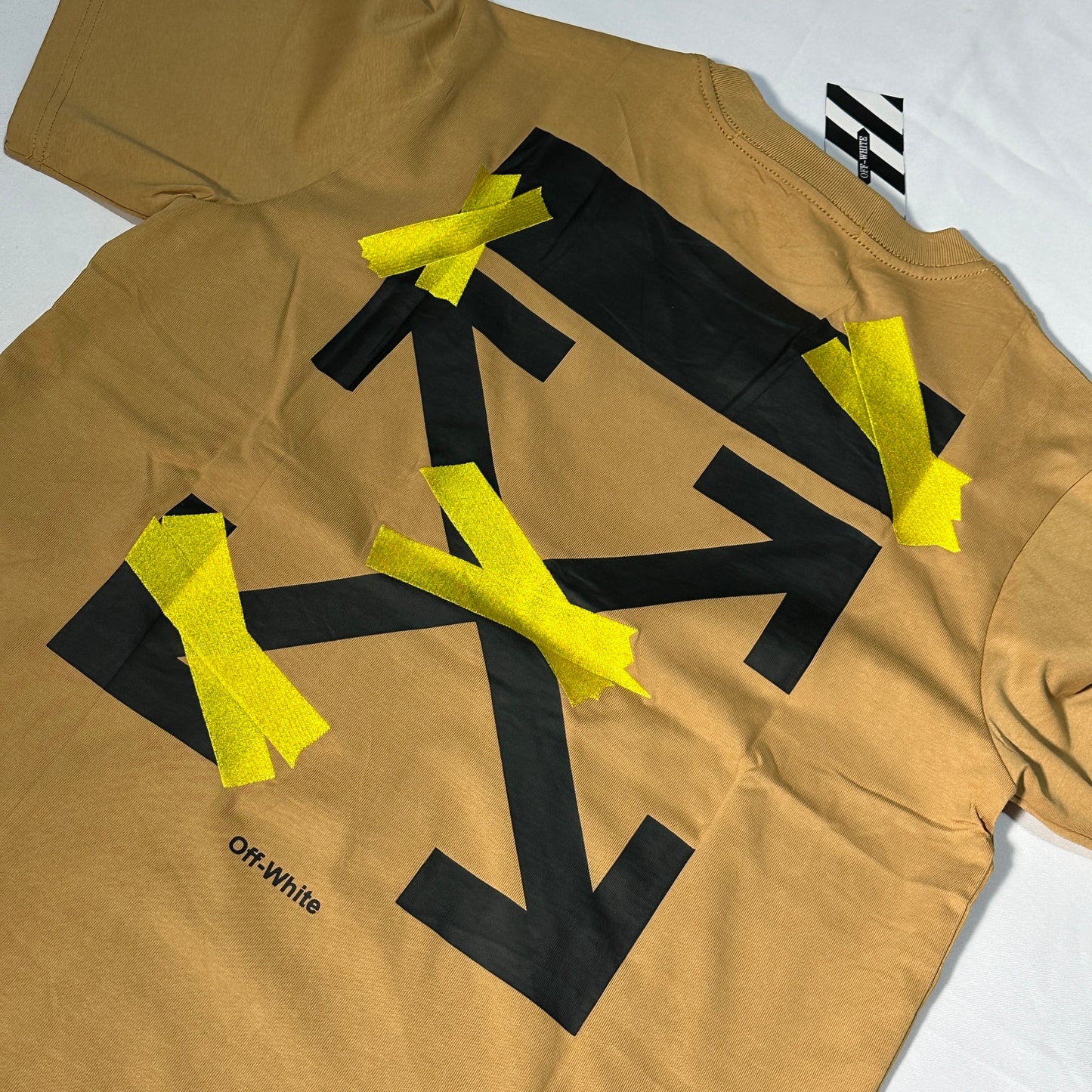 Camiseta off White café