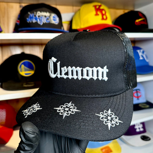 Gorra Ajustable Clemont Negra Letras Blancas