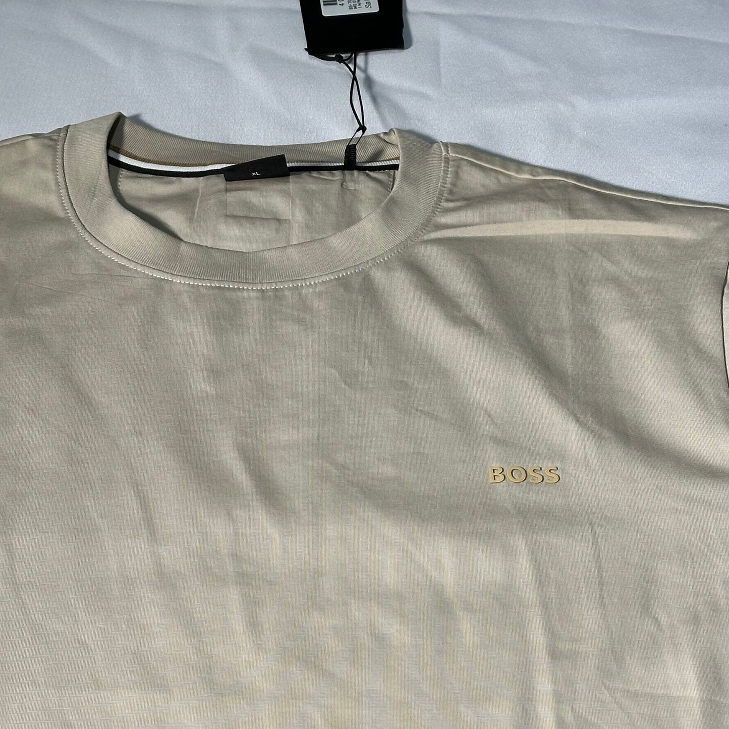 Camiseta Boss beige