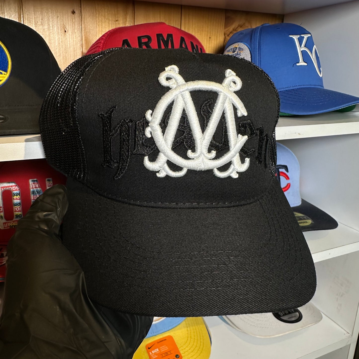 Gorra Ajustable Clemont Logo Beige Diseño 2