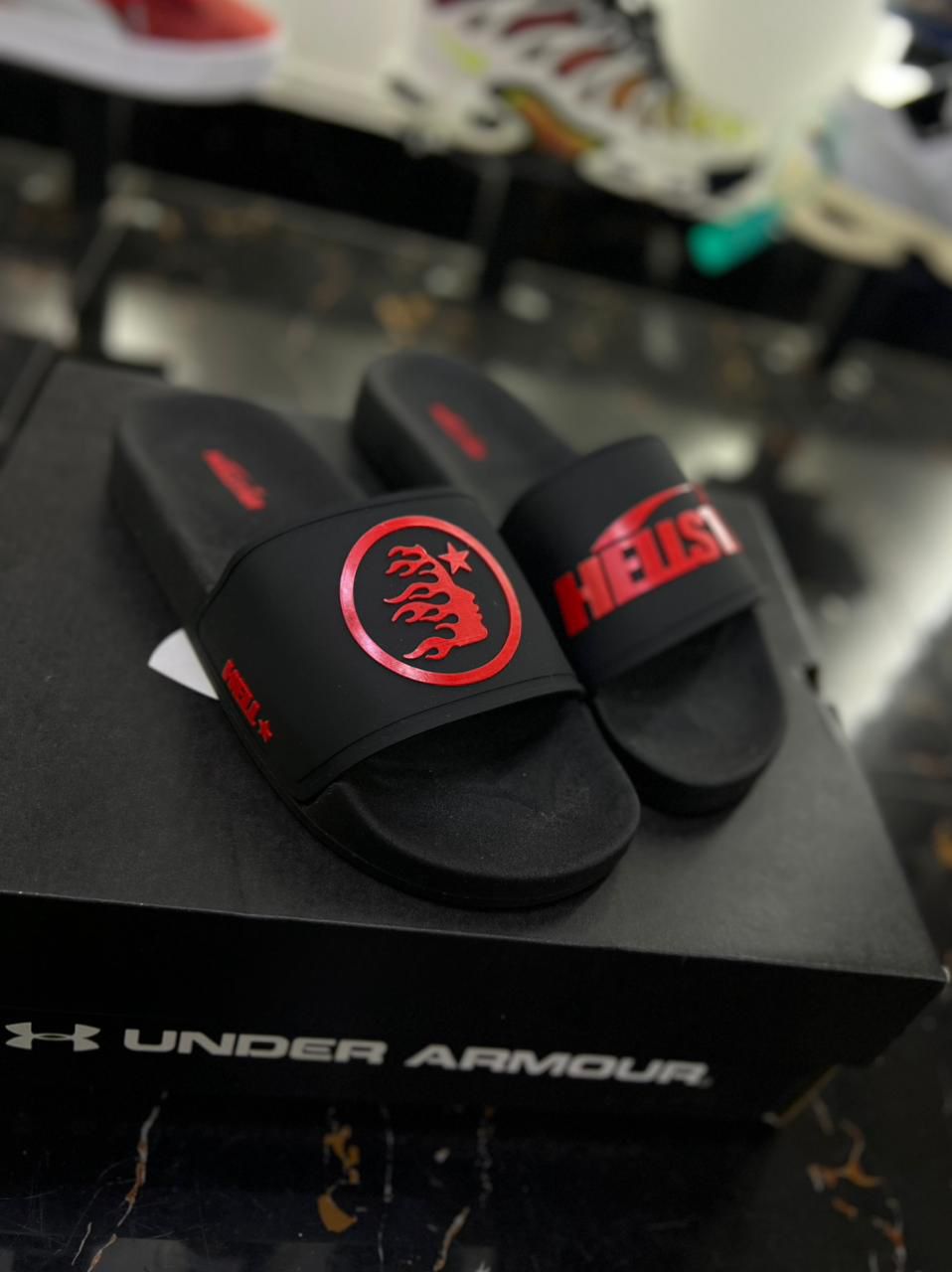 Chancletas Hell Star negras