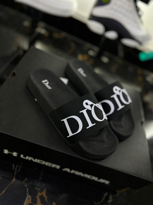 Chancletas Dior negra