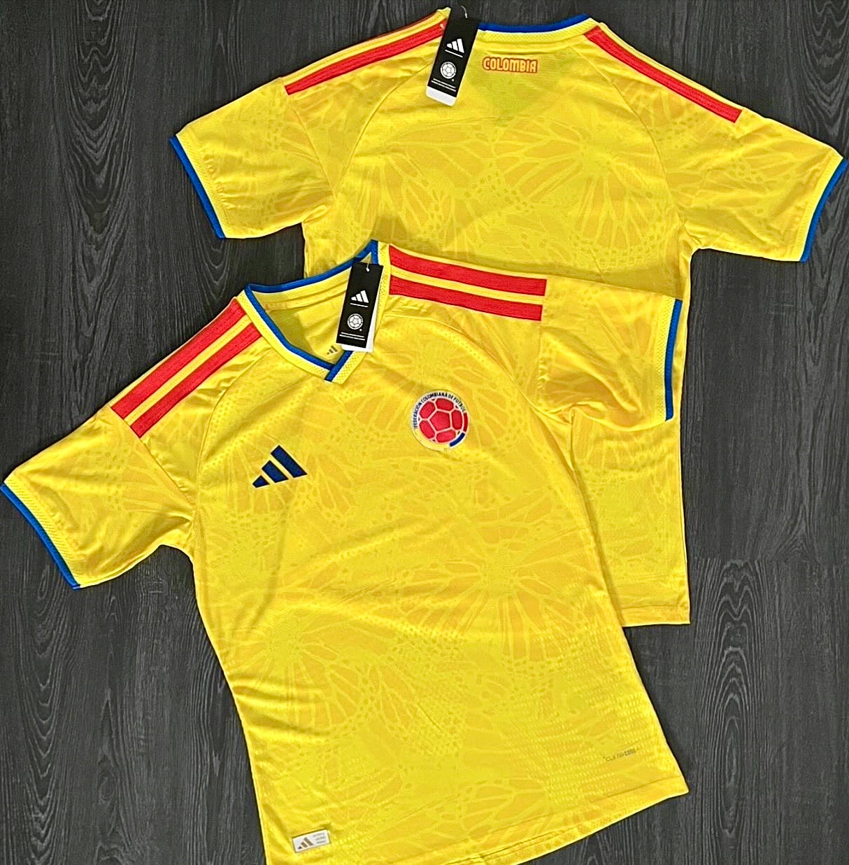 Camiseta de Colombia MUJER.