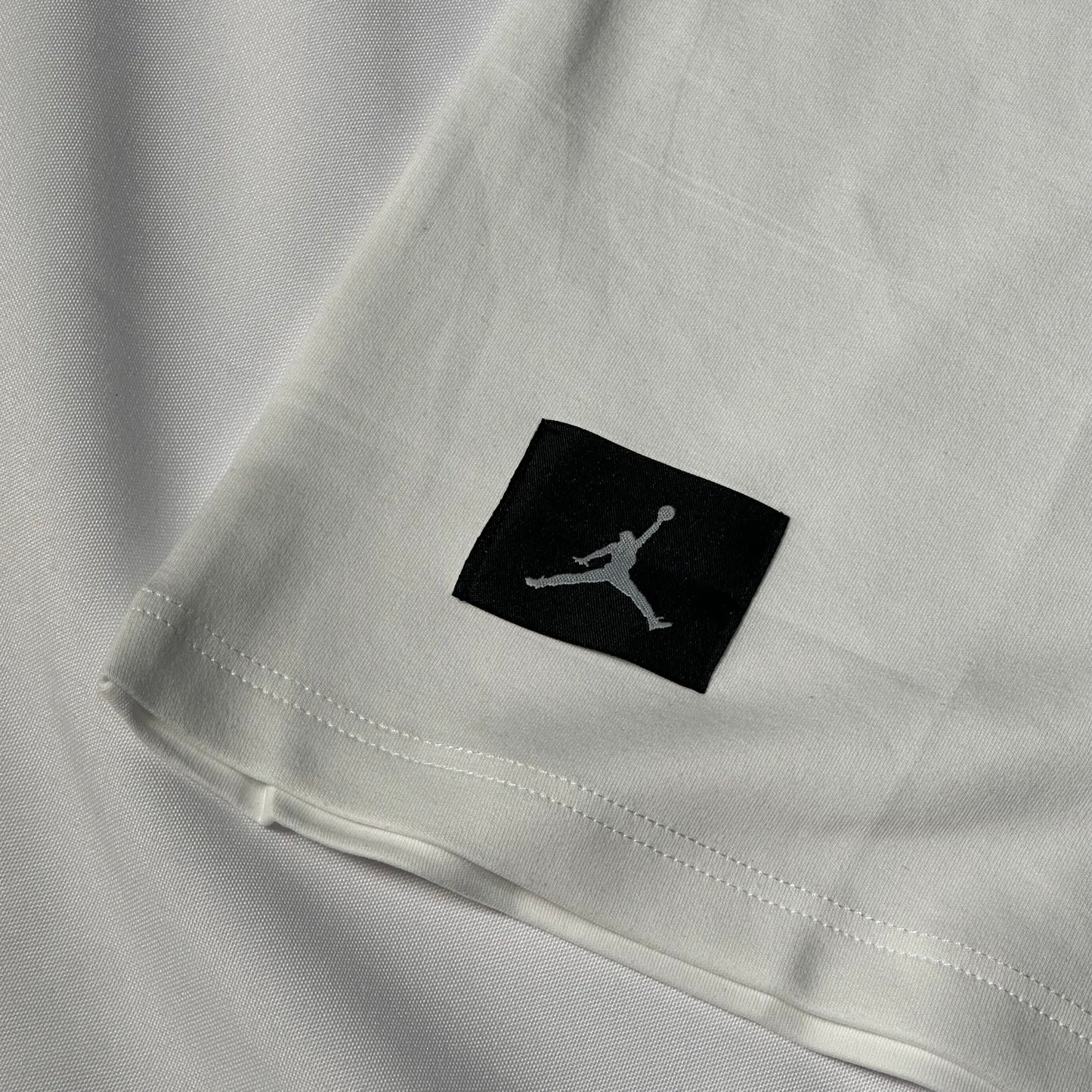 Camiseta Jordan blanca