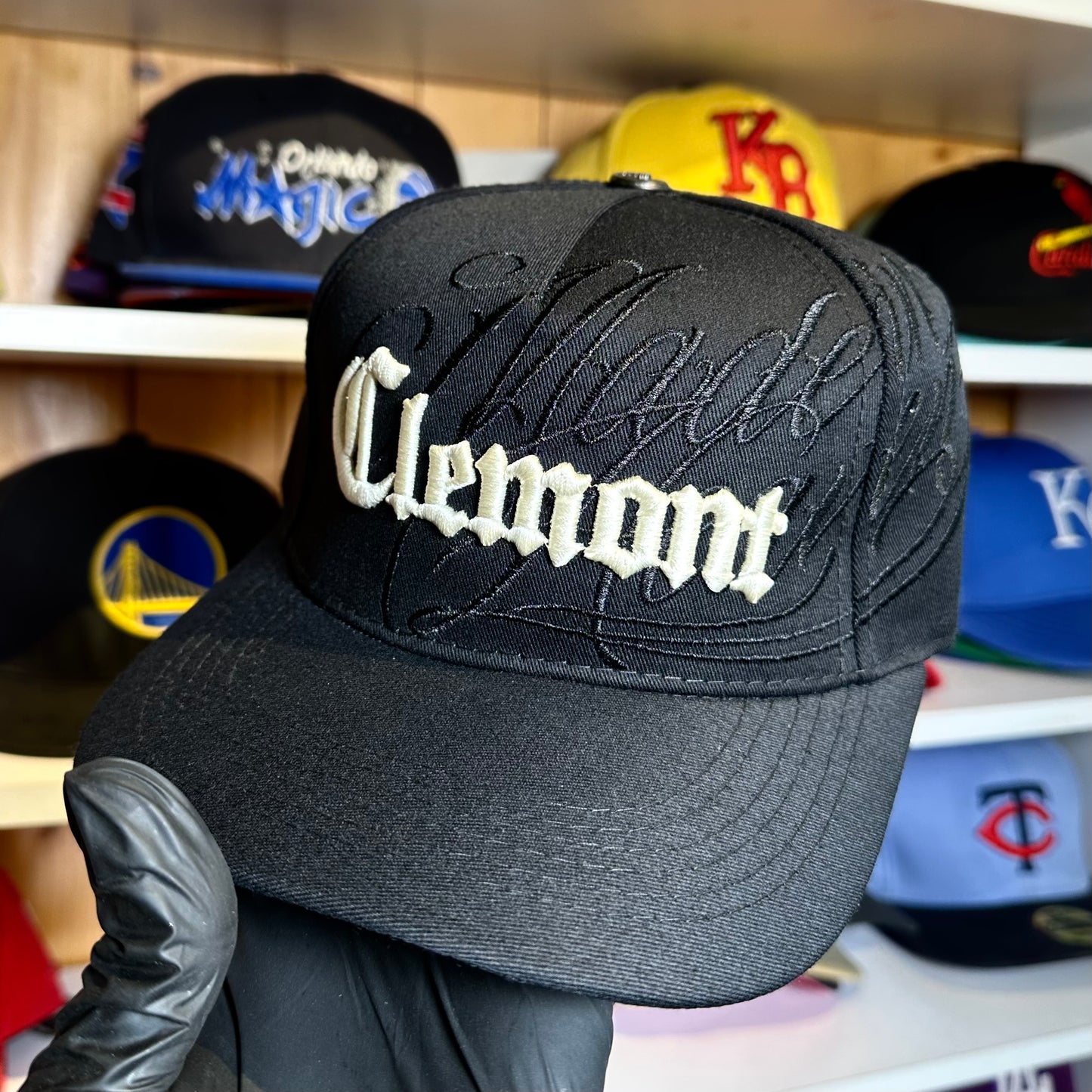 Gorra Ajustable Clemont Logo Beige