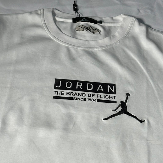 Camiseta Jordan blanca