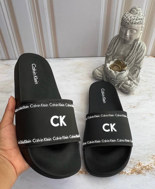 Chancletas Calvin Klein negras