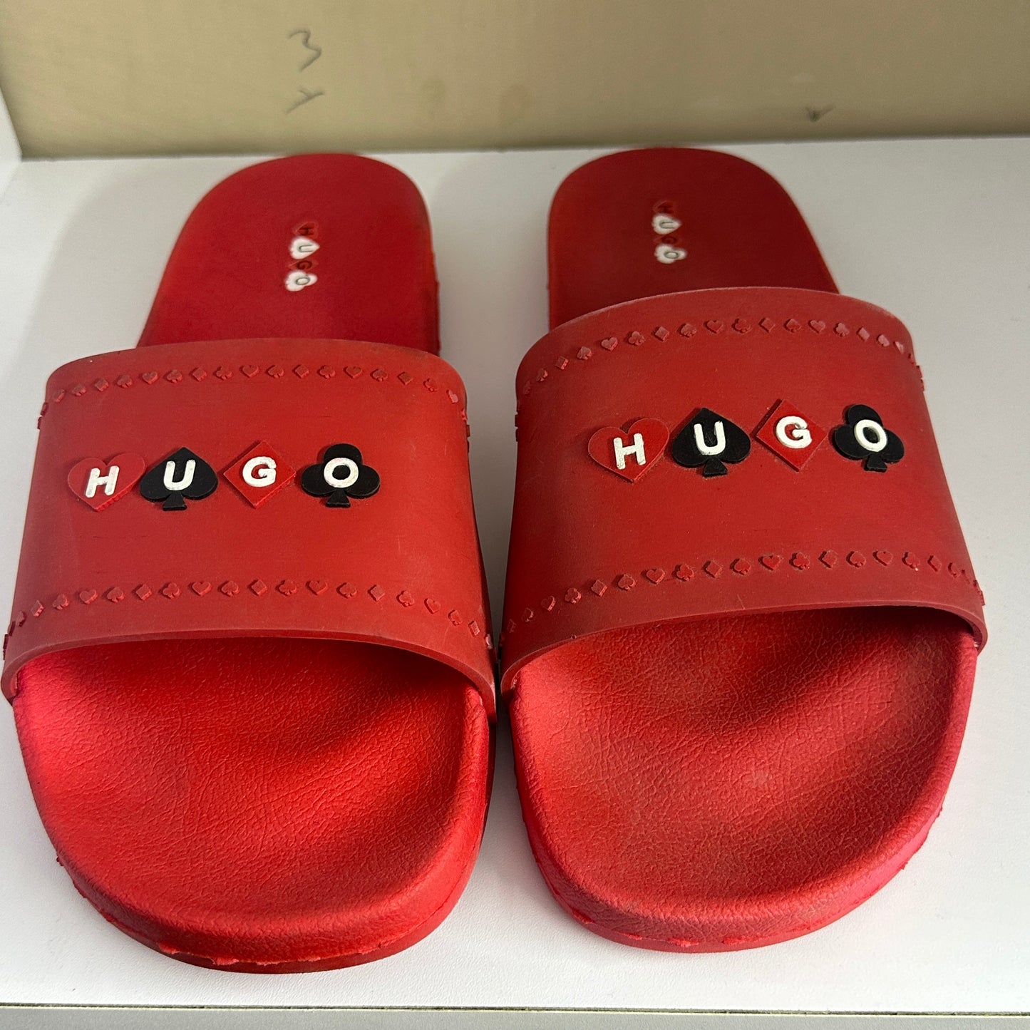 Chancletas Hugo rojas
