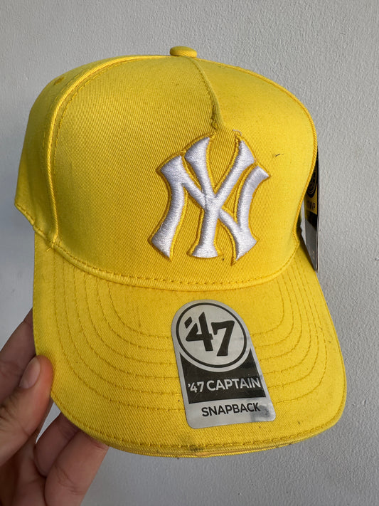 Gorra Ajustable Yankees Amarilla Diseño 3