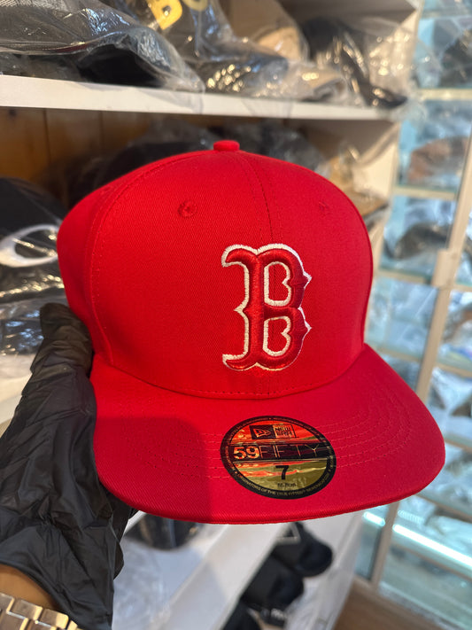 Gorra Media Roja de Boston