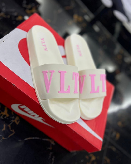 Chancletas Valentino beige