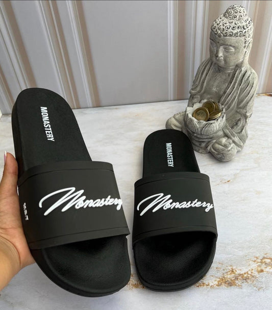 Chancletas negra Monastery