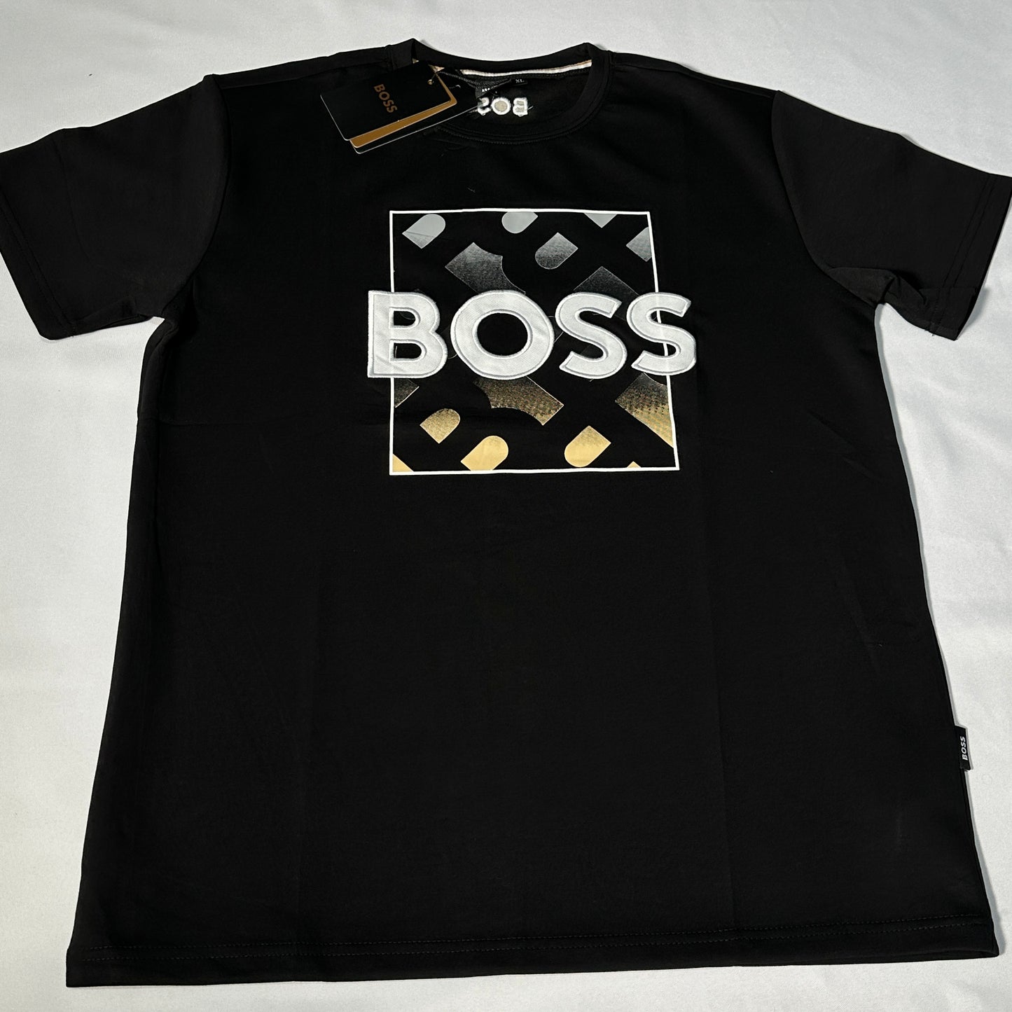 Camiseta Boss negra