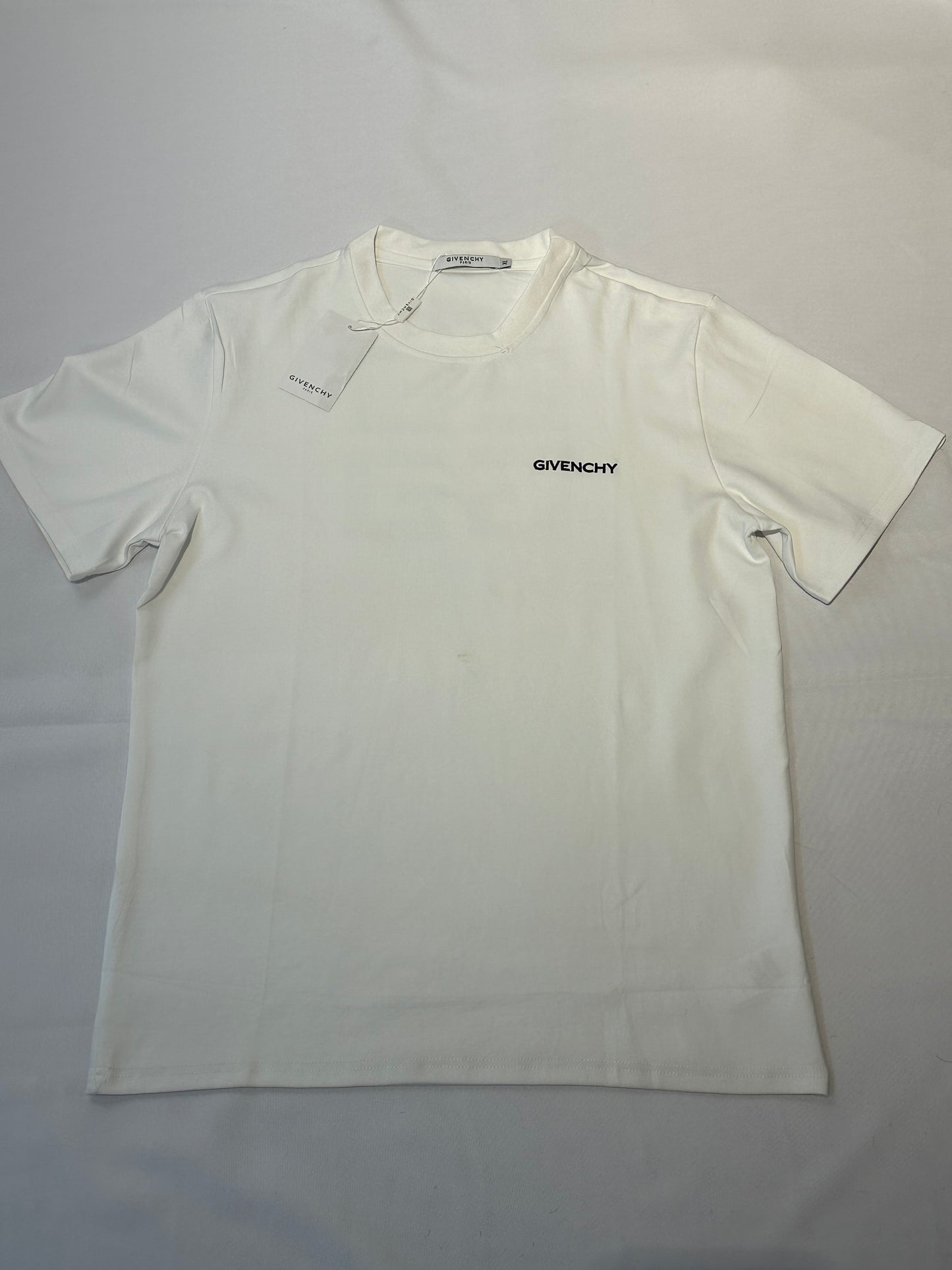 Camiseta givenchy blanca