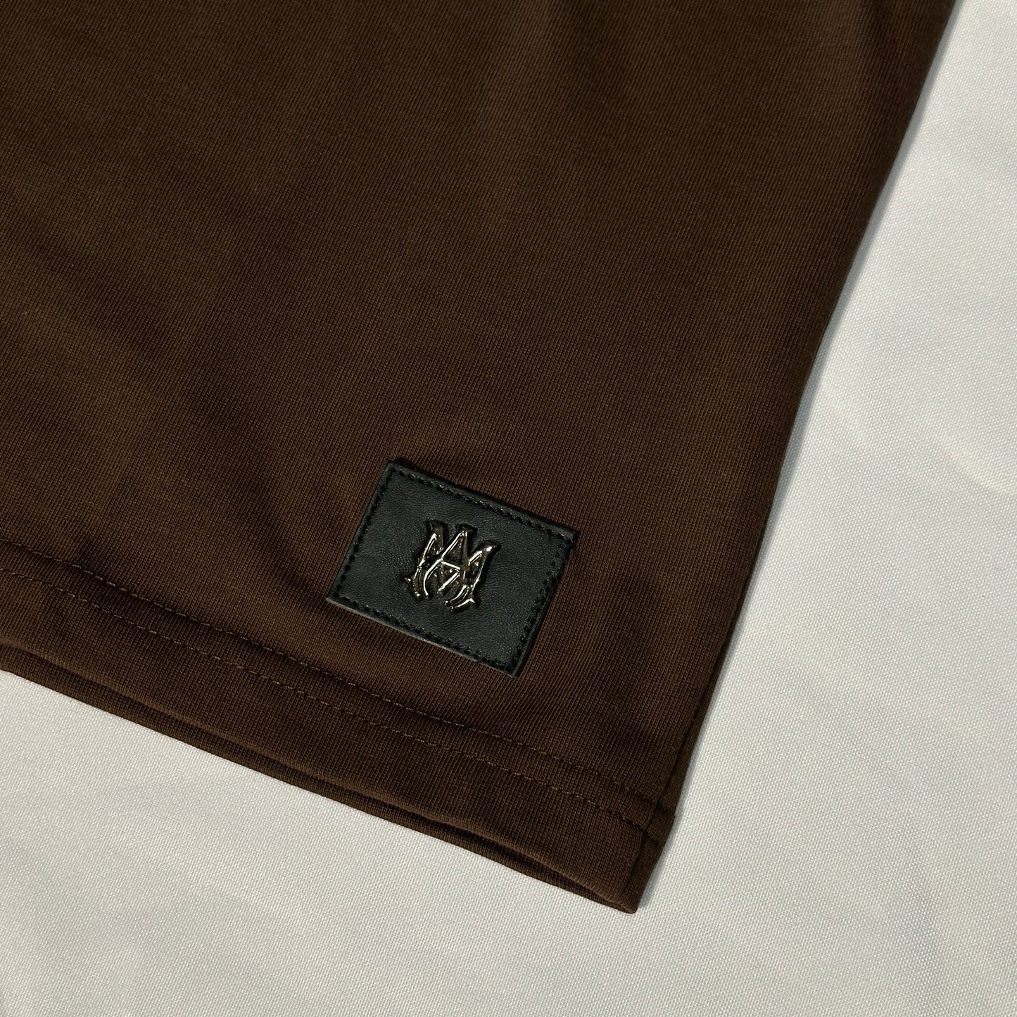 Camiseta Amiri café