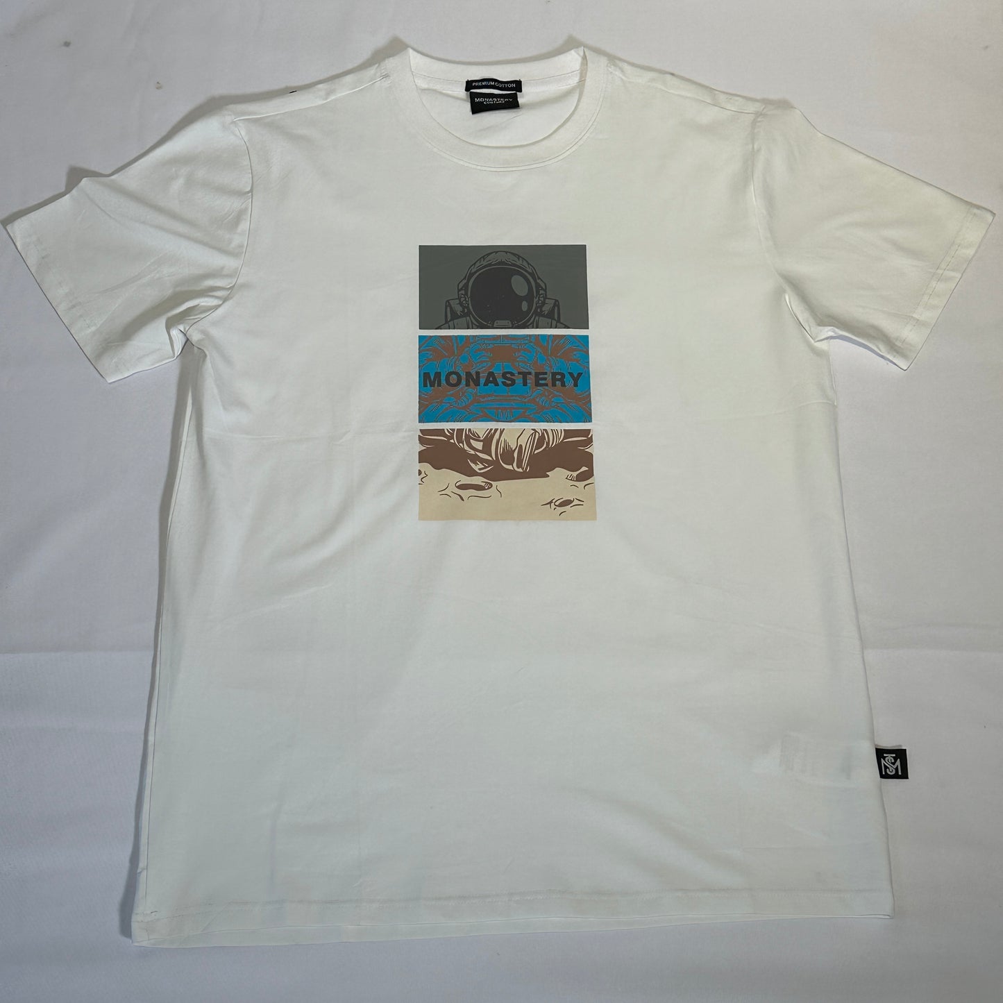 Camiseta monastery blanca