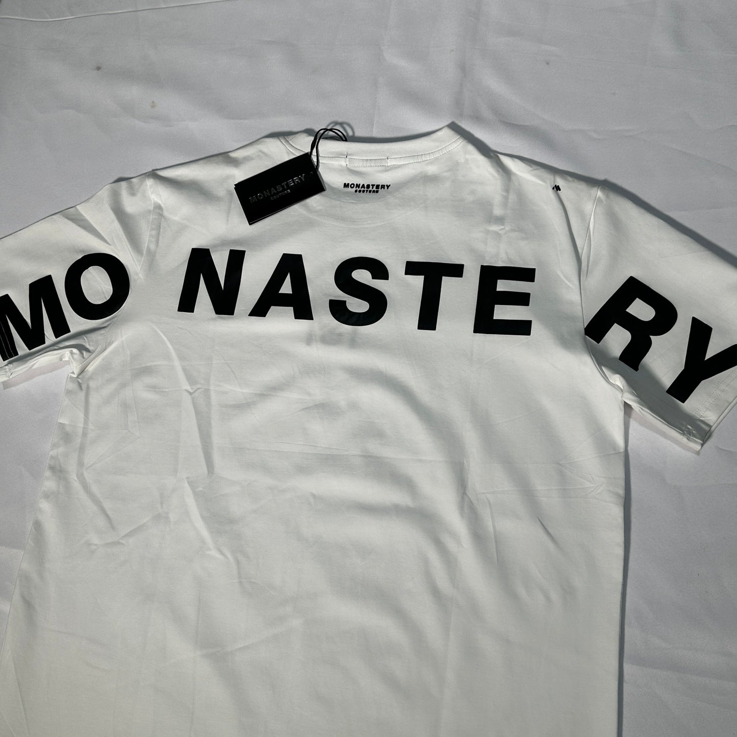 Camiseta Monastery blanca