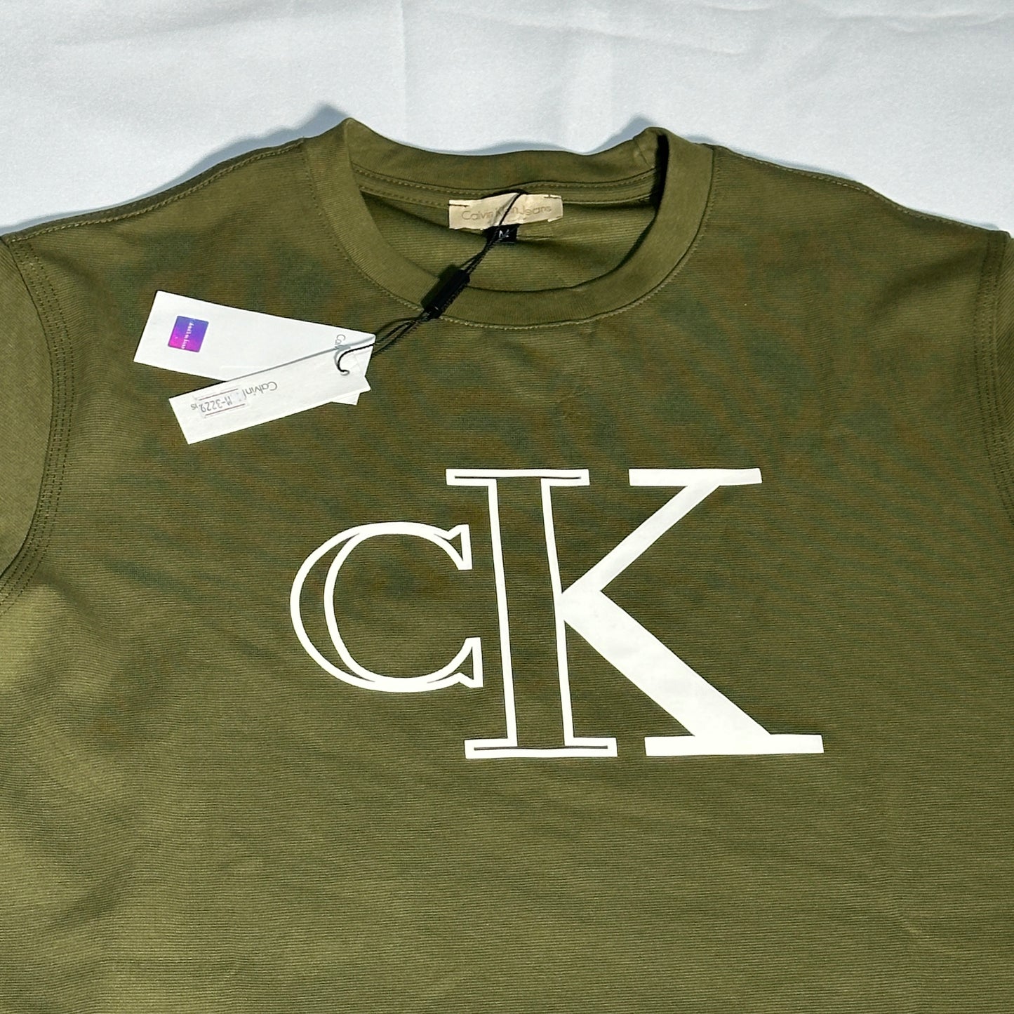 Camiseta Calvin Klein verde