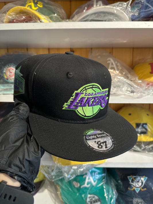 Gorra Lakers Plana Negra