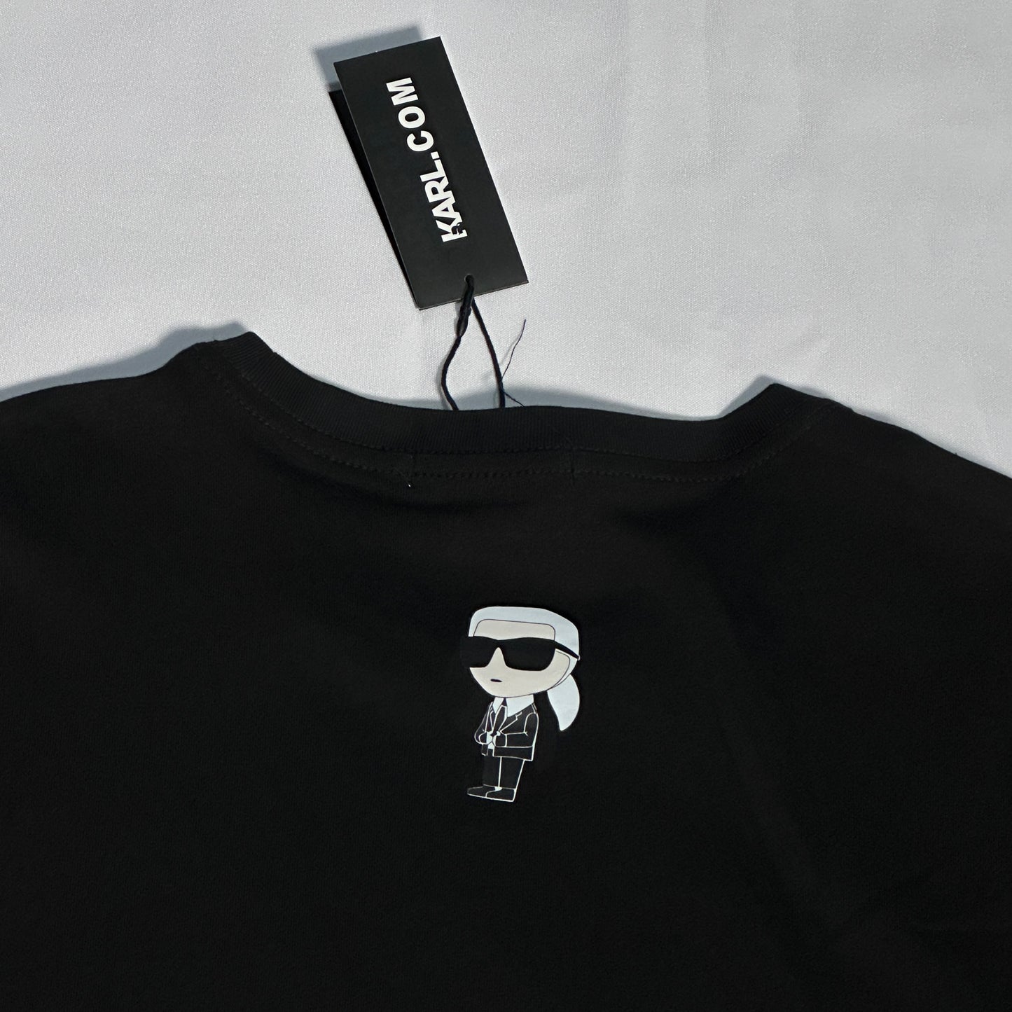Camiseta karl lagerfeld negra