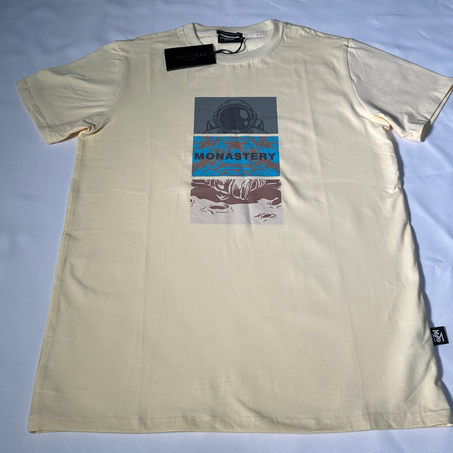 Camiseta monastery beige