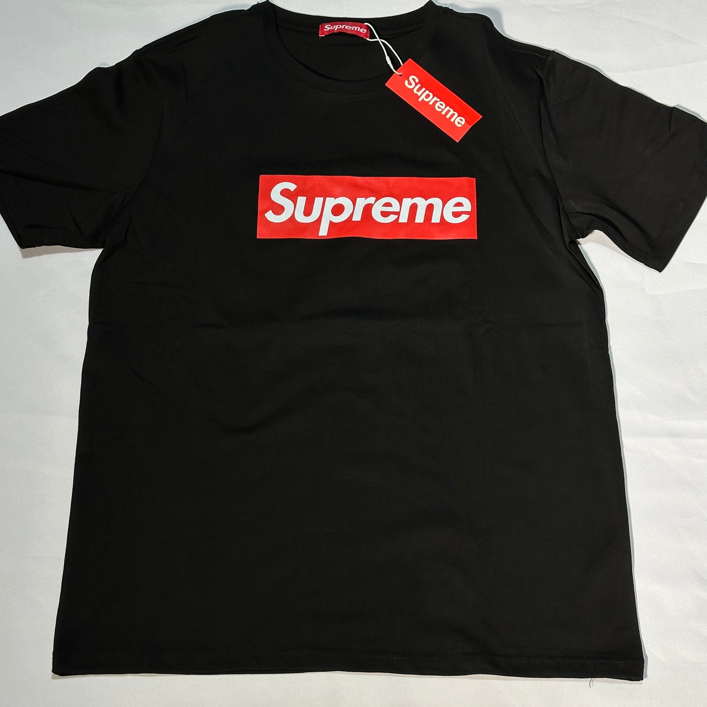 Camiseta supreme negra