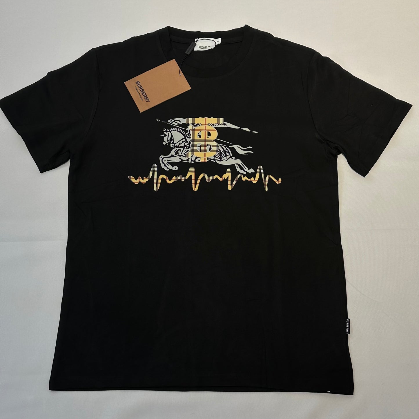 Camiseta Burberry negra
