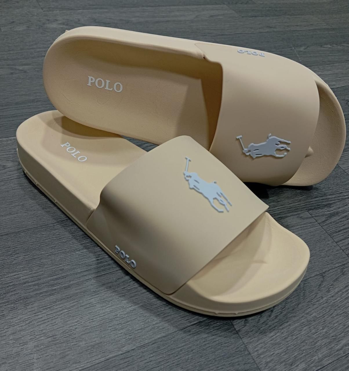 Chancletas polo beige