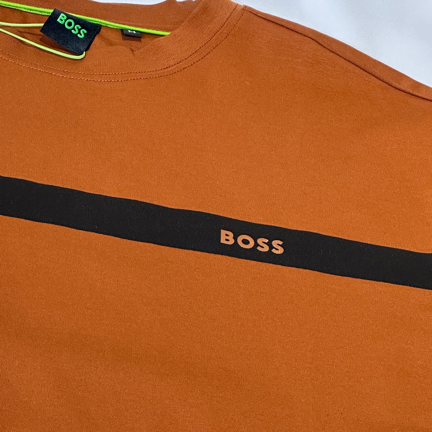 Camiseta Boss café
