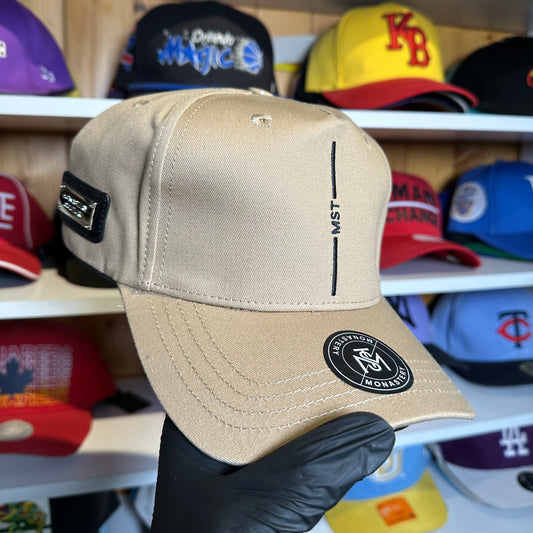 Gorra Ajustable Monastery Beige Oscuro Diseño 2