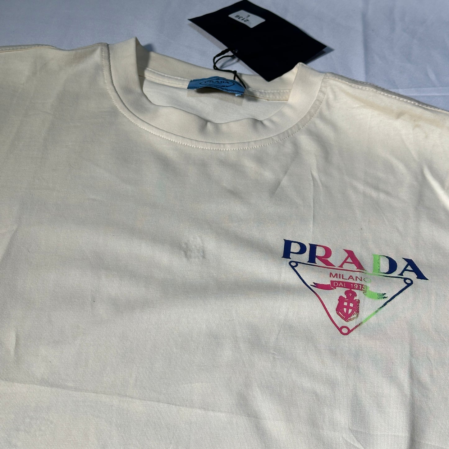 Camiseta Prada Beige