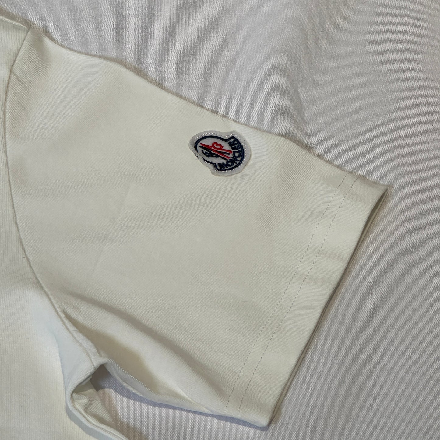 Camiseta Moncler blanca