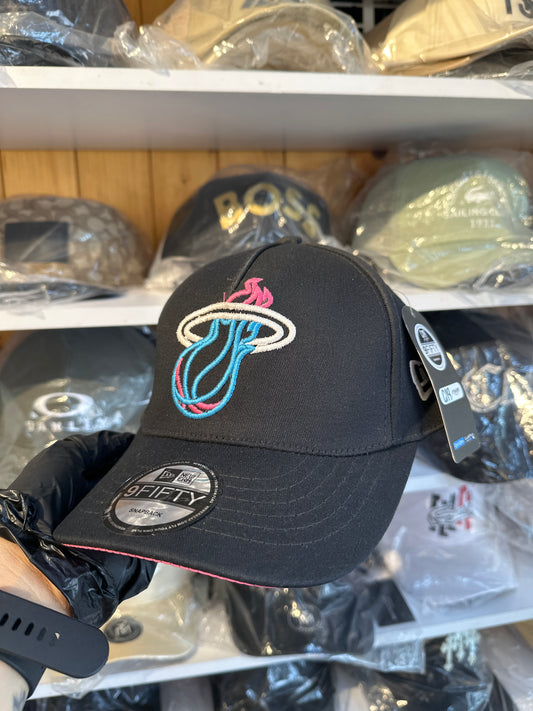 Gorra Ajustable Miami Heat Diseño 2