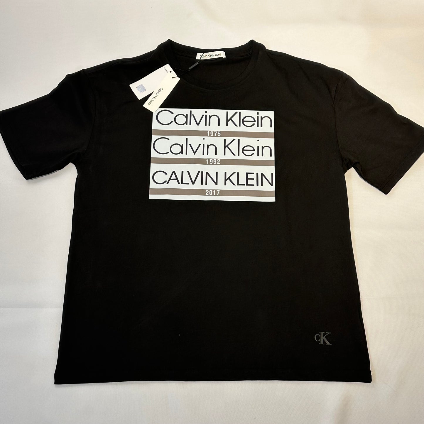 Camiseta calvin klein negro