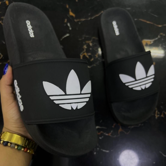 Chancletas Adidas negras