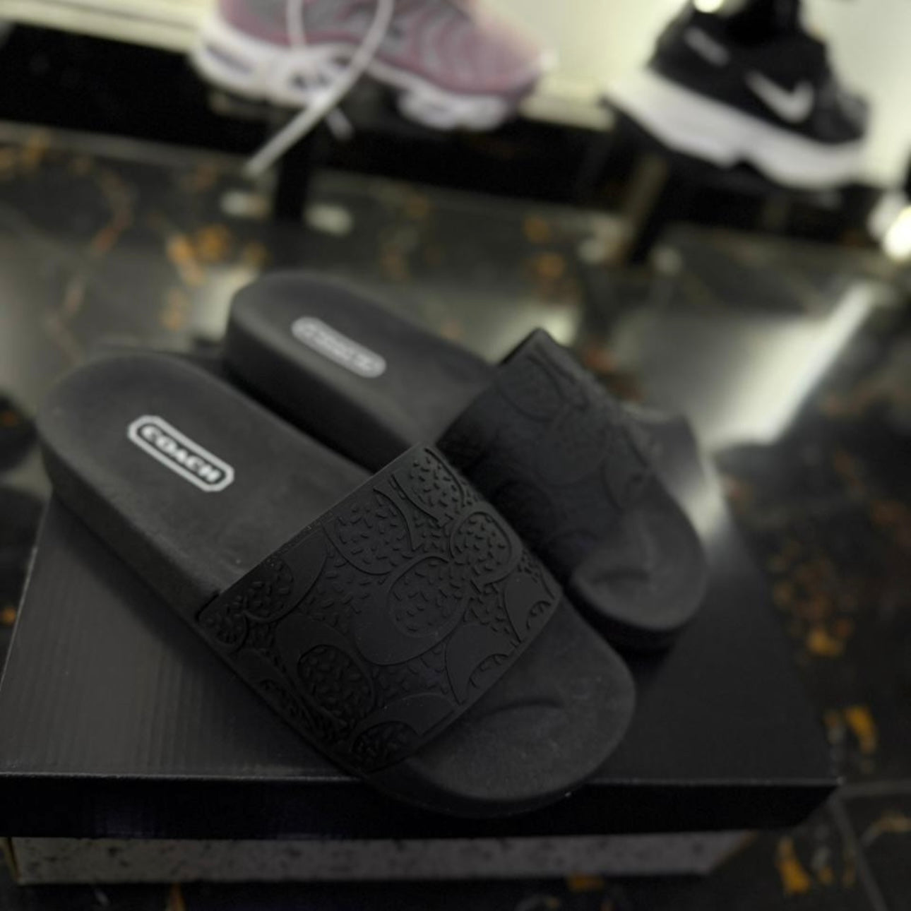 Chancletas coch negra