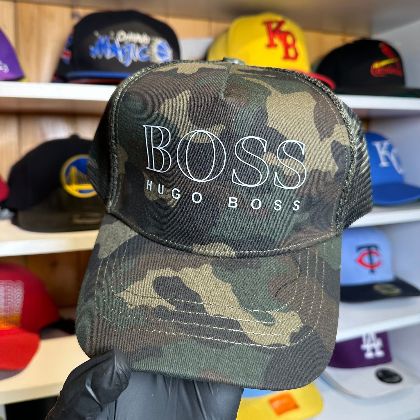 Gorra Boss camuflada