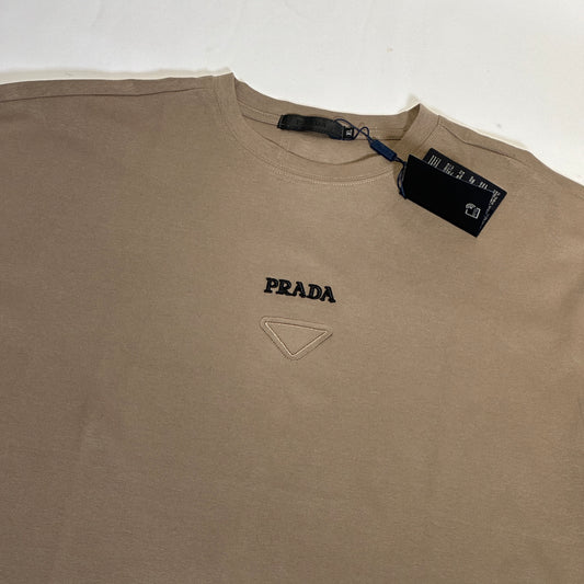Camiseta Prada café