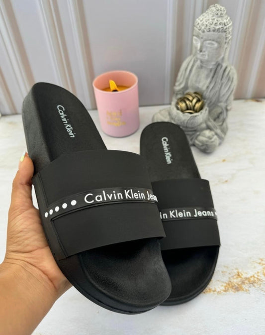 Chancletas Calvin Klein negras