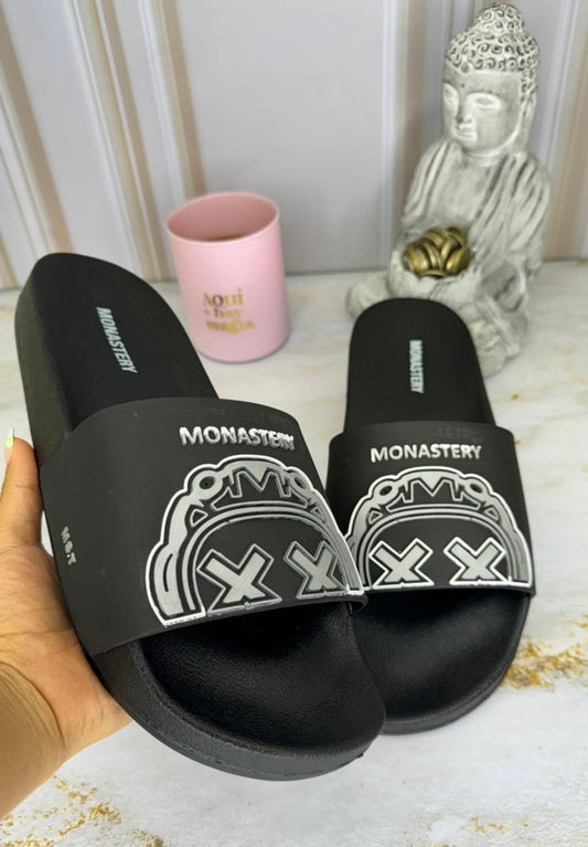 Chancletas monastery negra